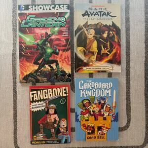 Comic Book Bundle, Green Lantern, Avatar, Fangbone, Cardboard Kingdom (4)